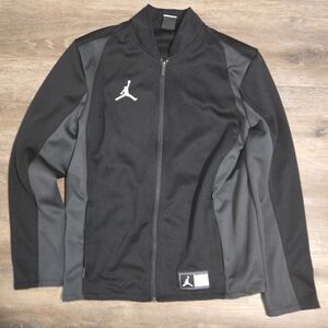 Jordan zip up
